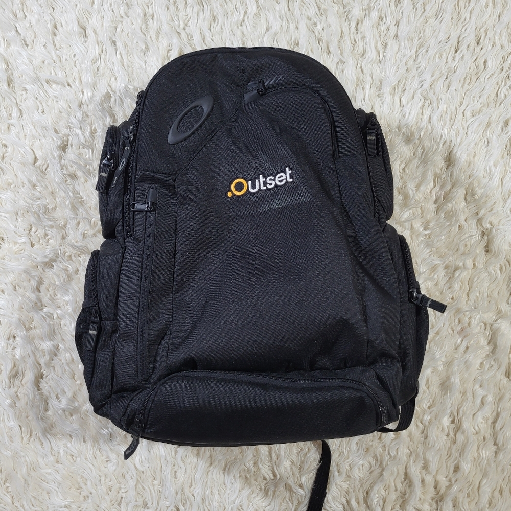 Oakley O Logo Backpack Book / Laptop Bag Carry On Pack Black Polyester